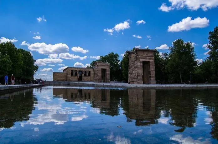 Madridallincluded-Debod-Temple-front-view Templo de Debod Madrid egyptian piece
