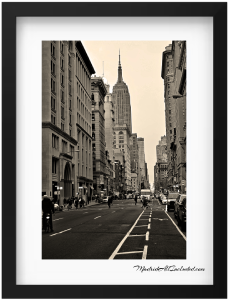 New York street in black and white with the Empire State Building 300