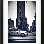 Yellow Cab face to the ironflat building 1920