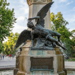 fallen-angel-statue-lucifer-retiro-park-madrid
