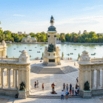 monument-alfonso-xii-retiro-park-colonnade